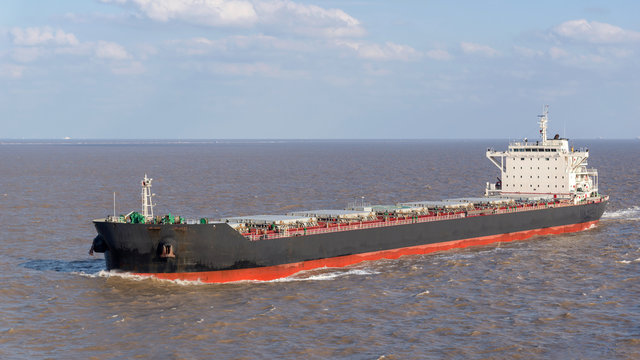 Bulk carrier