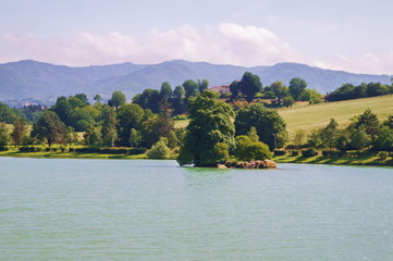 Obraz premium Montelleri lake, Vicchio, Tuscany, Italy