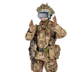 Obraz premium soldier use a VR glasses for combat simulation training. war, army, technology and people concept.