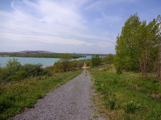Hiking trail on the Störmthaler lake near Leipzig