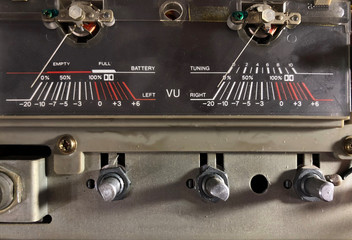 VU meters of recording device
