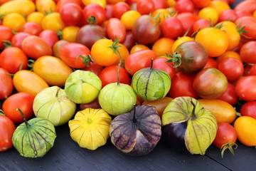 Fototapeta na wymiar Tomatoes and tomatillo.