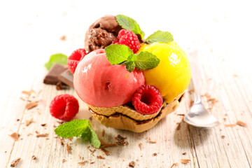 biscuit bowl with ice cream scoop and berry fruit