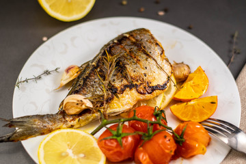 Gebratene Dorade Fisch