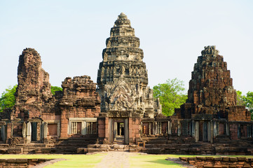 Fototapeta na wymiar Ruins of the Hindu temple in the Phimai Historical Park in Nakhon Ratchasima, Thailand. It is one of the most important Khmer temples in Thailand.