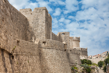 Fototapeta na wymiar Minceta Tower and the beautiful Dubrovnik walls