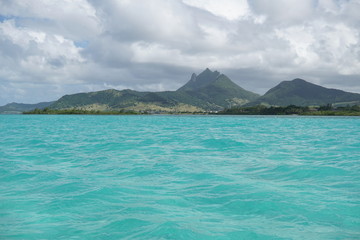 Mauritius Scenic view with cyan aqua, t&uuml;rkises Wasser