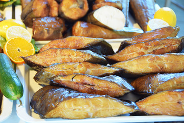 different species of smoked fish