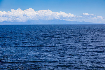 Fototapeta na wymiar Atlantic with Gran Canaria island in the background
