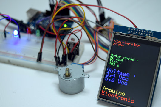 Montage &eacute;lectronique commande moteur pas &agrave; pas