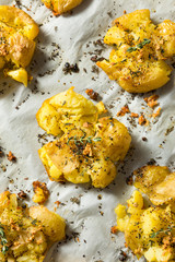 Homemade Smashed Potatoes with Garlic