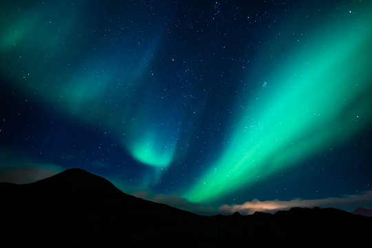 Norway, Lofoten Islands, Haukland Beach, northern lights