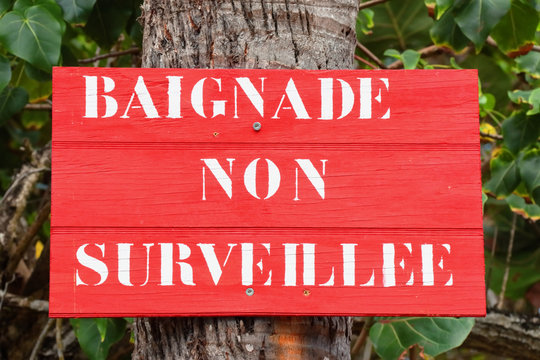 Paneau danger baignade non surveill&eacute;e avertissement