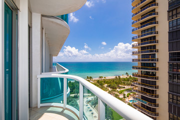 Fototapeta na wymiar Condo balcony with view of the ocean