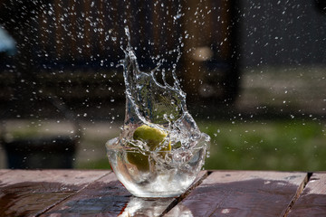 splash of water