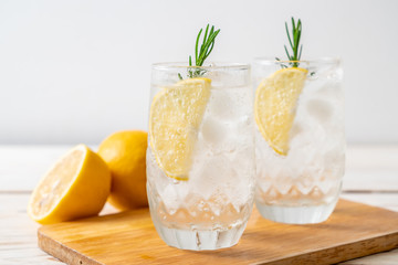 ice lemonade soda