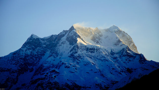 Choukhamba Peaks From Deoria Tal