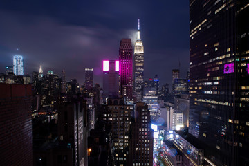 Fototapeta na wymiar Midtown Manhattan skyline at night