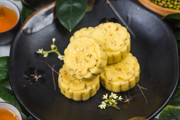 Traditional Gourmet Osmanthus Cake, Chinese pastry