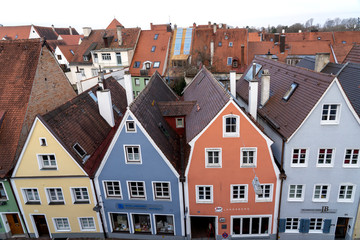 Obraz premium Landsberg am Lech, Germany. April 3, 2019. Colorful houses, historic old town - Immagine