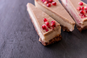 salted caramel raw vegan cheesecake with pomegranate 