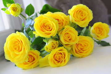  Romantic bouquet of yellow roses. Aroma. Freshness. Present.