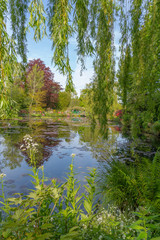 Obraz premium Giverny, France - 05 07 2019: The gardens of Claude Monet in Giverny. The nympheas