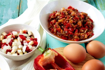 Pisto con pimiento, berenjena y cebolla
