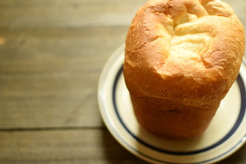 焼きたてパン
