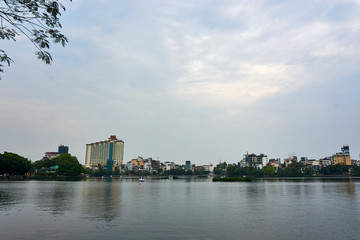 Obraz premium Skyline of Hanoi at Truc Bach Lake. The capital of Vietnam