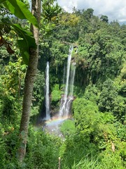 Fototapeta na wymiar Waterfall Sekumpul