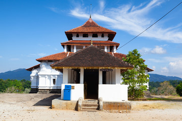 Lankatilaka Vihara is an ancient Buddhist temple situated in Udunuwara of Kandy, Sri Lanka