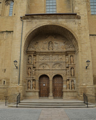 Fototapeta na wymiar Iglesia de Santo Tomás Apóstol, Haro, La Rioja, España