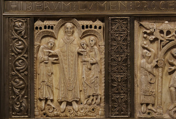 Arqueta de San Millán en el Oratorio del Monasterio de Yuso en San Millán de la Cogolla, La Rioja, España.