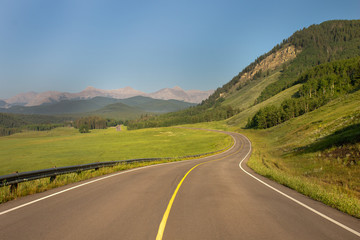 Fototapeta premium Road in mountains