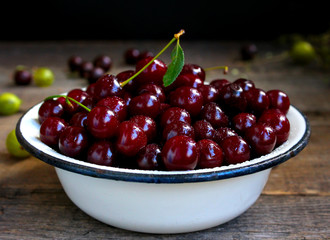 sweet cherry garden rustic