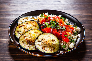 Couscous with sauce and vegetables