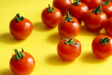 たくさんのミニトマト