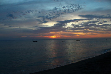 Coucher de soleil sur une plage des Caraïbes