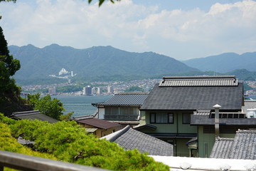 Fototapeta na wymiar View from Itsukushima 