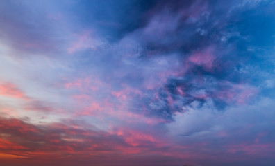 Fototapeta na wymiar red sunset clouds