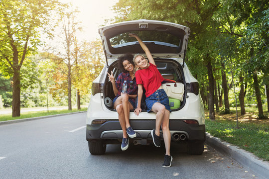 Traveling with friends concept