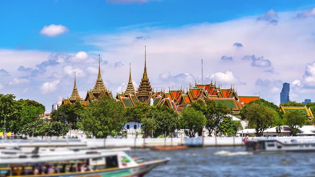 4K. Time Lapse Landmark of thailand Grand Palace famous place in Bangkok, Thailand