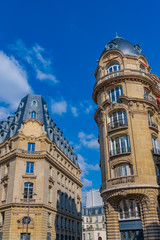 Fototapeta na wymiar Paris, typical parisian facades rue des Petits-Champs in the 2nd district, chic area