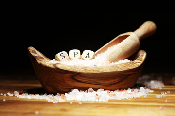 Natuaral cosmetics with pink himalayan spa salt. Sea bath salt for healthy spa relaxation