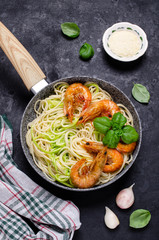 Spaghetti with zucchini