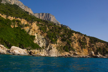 Obraz premium Küste von Sardinien mit azurbaluem Wasser