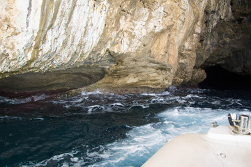 entlang der Meeresküste auf sardinien 