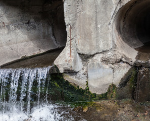 Run-off pipes discharging water