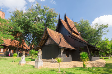 Fototapeta na wymiar Old wooden building (Lanna style) at Chiangrai Thailand.